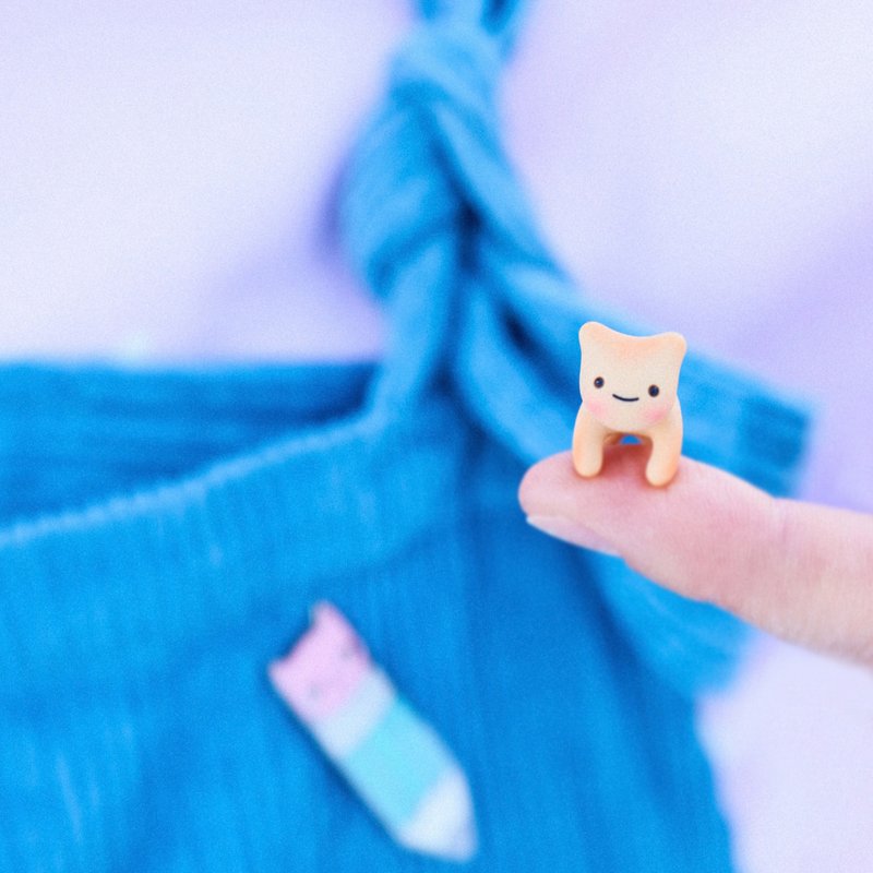 Wonderpal | Bear Earrings  - Handmade Jewelry, Polymer Clay, NFT Collection - ต่างหู - ดินเหนียว สีนำ้ตาล