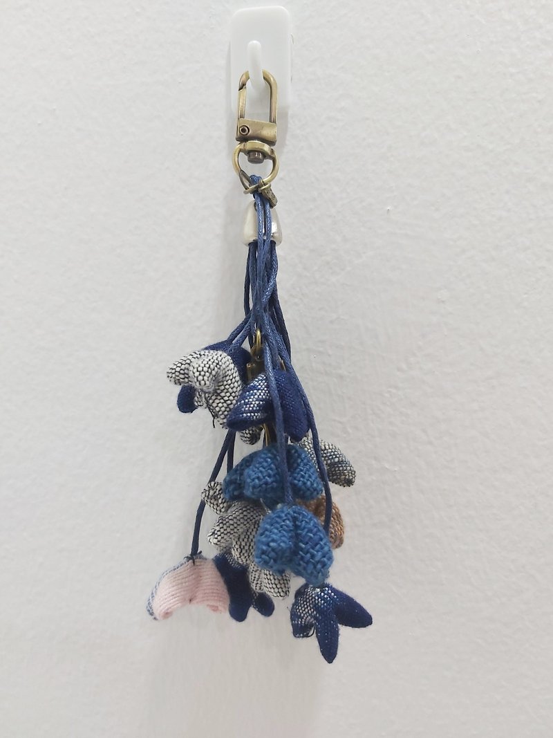 鑰匙鏈、包掛、鮮花、瓷器 - 鑰匙圈/鑰匙包 - 棉．麻 藍色