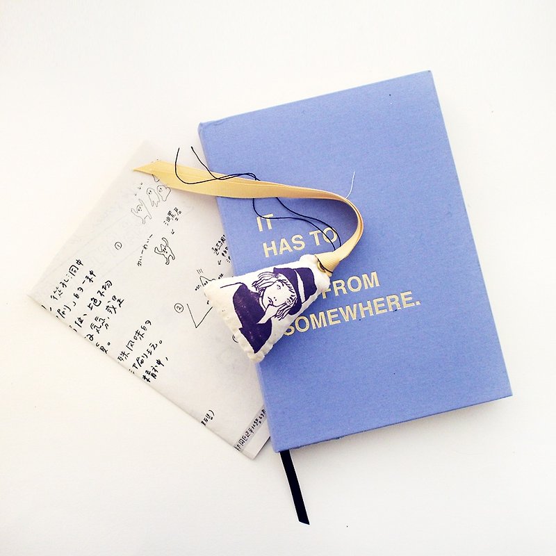 插畫娟印掛件 自畫像/illustration silk print  pendant “the author” | Sako Studio - 其他 - 棉．麻 紫色