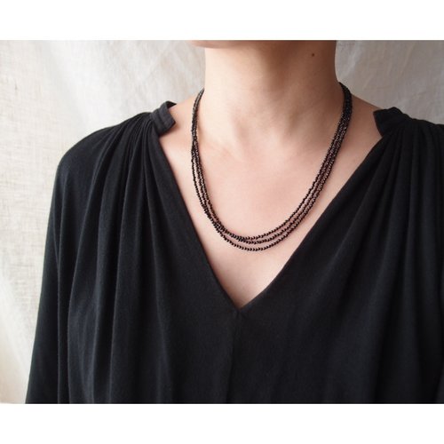 K14gf】Black Spinel Necklace ブラックスピネル 3連ネックレス