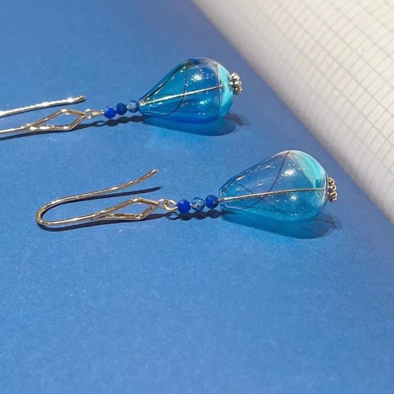 1KM 晚風漪夏•螺旋水滴玻璃耳勾 - 耳環/耳夾 - 琉璃 
