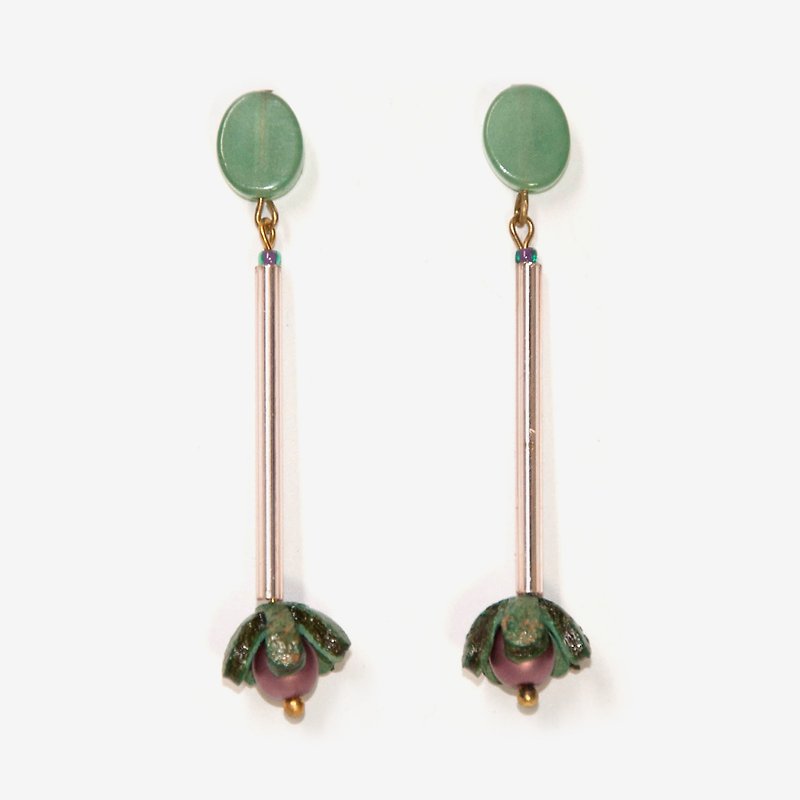 粉綠花柱耳環 耳針/耳夾 - 耳環/耳夾 - 其他金屬 綠色