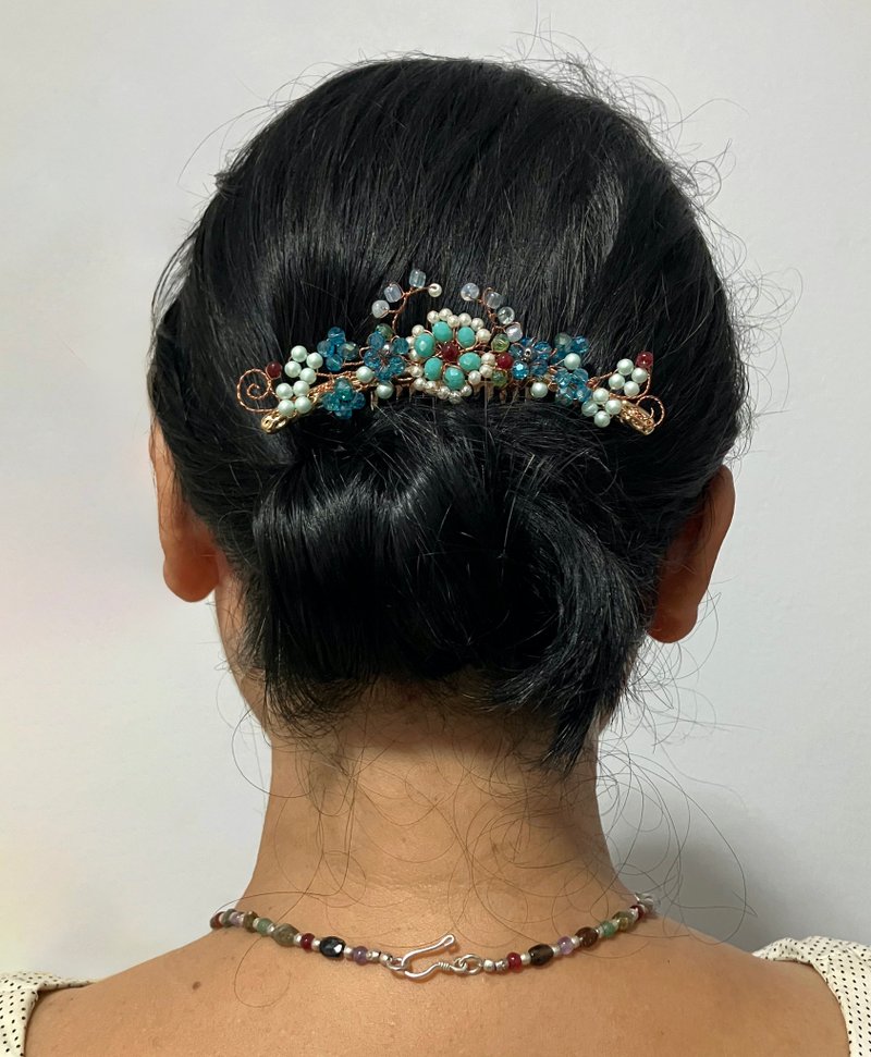 Unique Stylist Handmade Hair Clip, Tian-Tsui inspired accessory, Gift for her - 髮圈/髮夾 - 其他材質 藍色