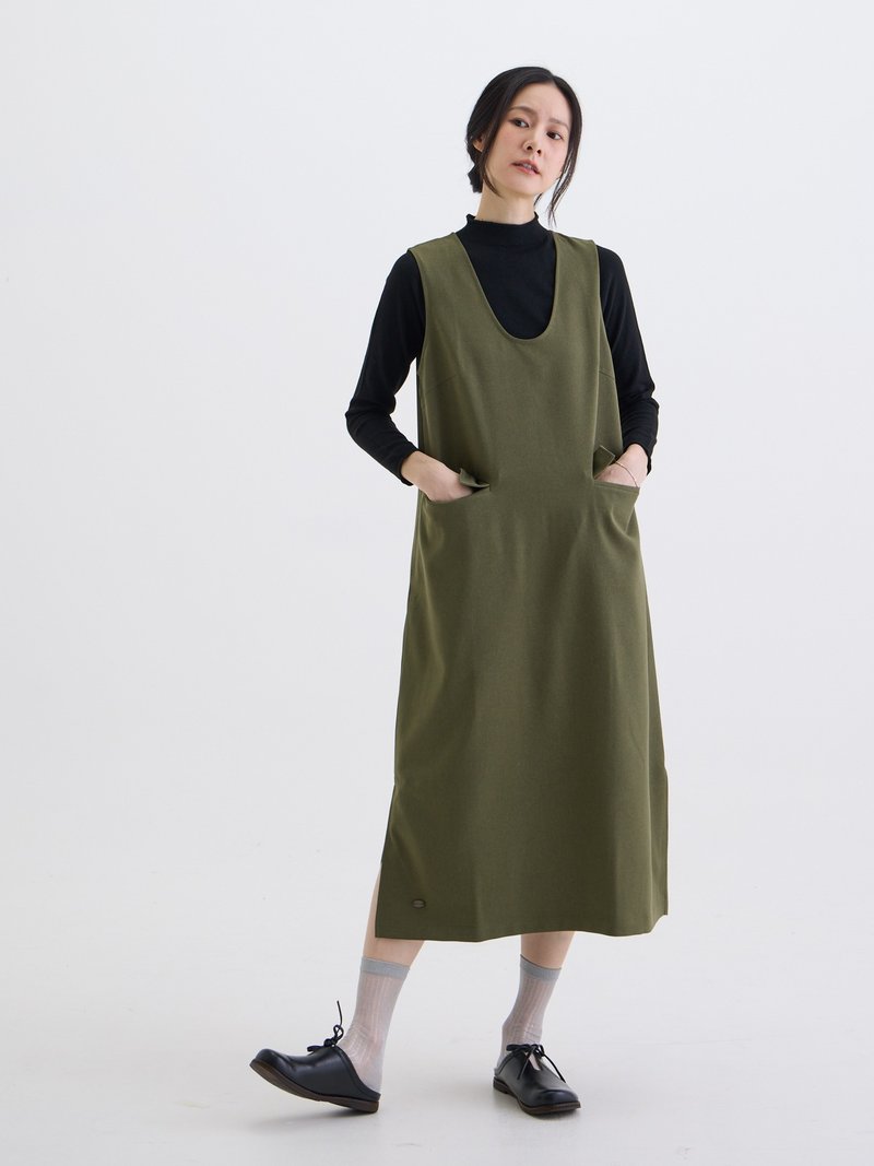 未寄情書U領蓋袋洋裝-軍綠 - 洋裝/連身裙 - 聚酯纖維 綠色