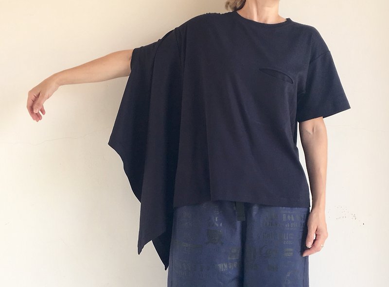 Dark blue asymmetrical shirt - Women's T-Shirts - Paper 