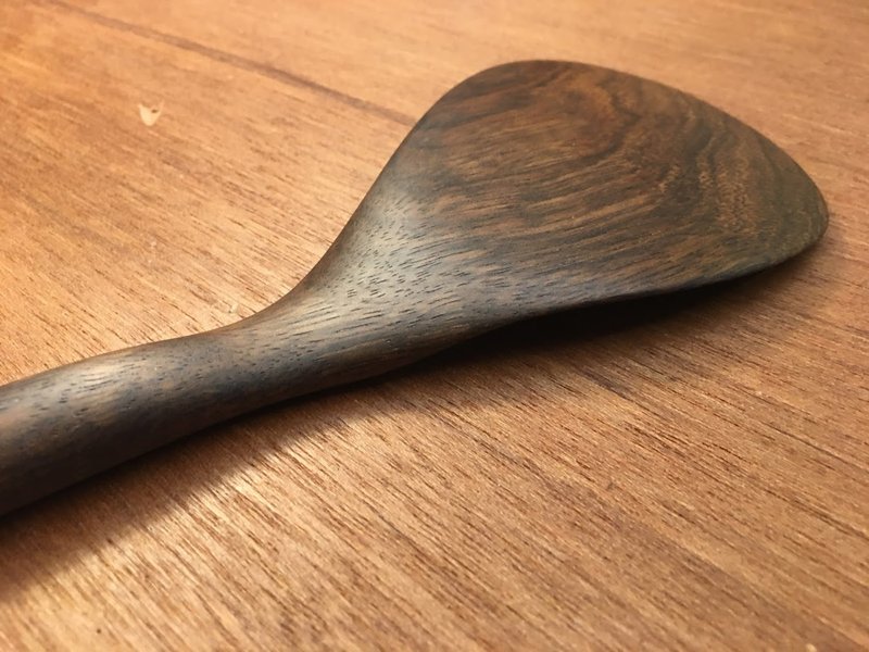 handmade solid hardwood rice shovel - ตะหลิว - ไม้ 