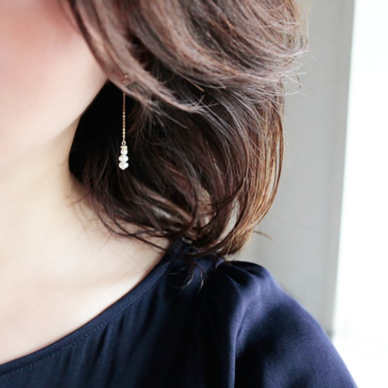 Earrings & Clip-On rugiada Very popular - ต่างหู - ไข่มุก ขาว