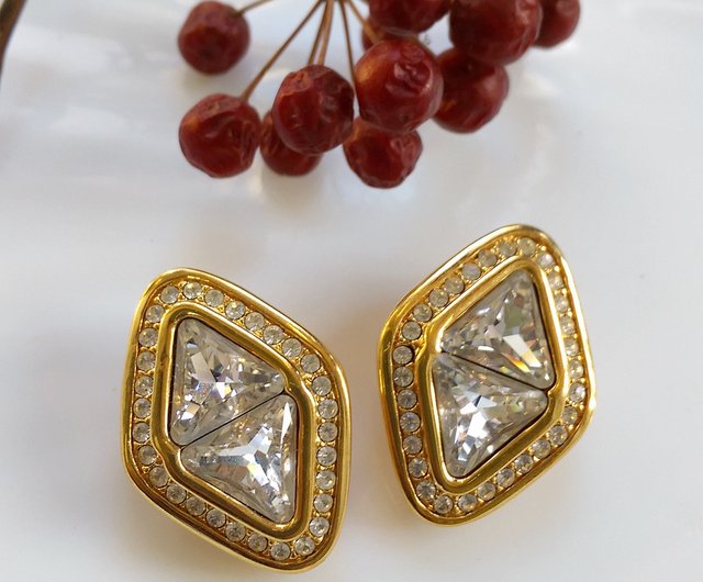 SWAROVSKI SAL シャイニー ダブルカット クリップオン ピアス。西洋アンティークジュエリー - ショップ Vintage Jewelry  古い時 ジュエリー ピアス・イヤリング - Pinkoi