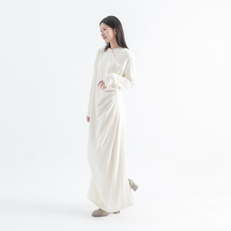 Yujie_Yujie pleated dress_24AF108_off-white - เสื้อผู้หญิง - เส้นใยสังเคราะห์ ขาว