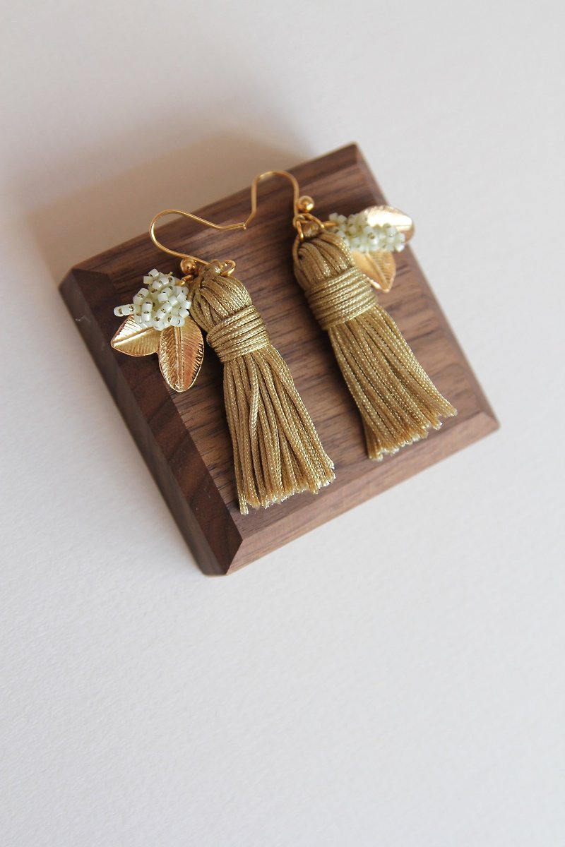 Floral Earrings , Flower Earrings , Artificial Flower Earrings ,Jewellery       - Earrings & Clip-ons - Silk Gold