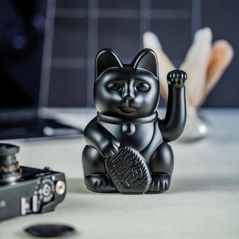 【招財貓】霧黑 - DONKEY PRODUCTS Maneki Neko 幸運繽紛招財貓 - 擺飾/家飾品 - 塑膠 黑色