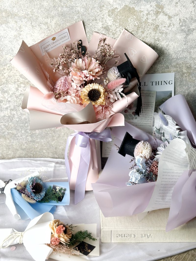 KL-Graduation Bouquet - Dried Flowers & Bouquets - Plants & Flowers 