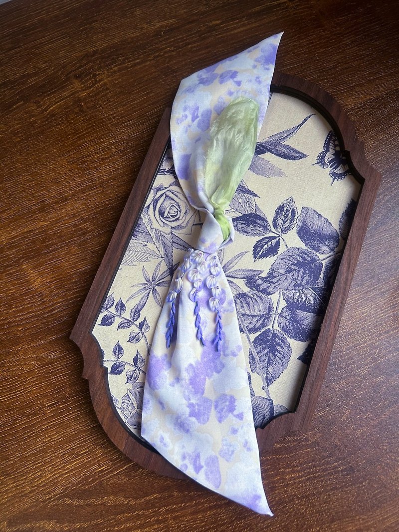 (Wisteria 2024) Asymmetric bow hair with ponytail buckle and pseudo-embroidered つまみ detail - Hair Accessories - Silk Purple