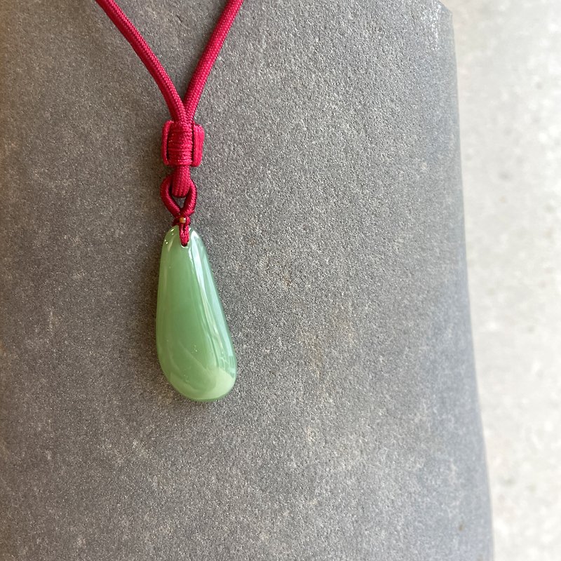 Jade necklace - Taiwan design and making - สร้อยคอ - หยก สีเขียว