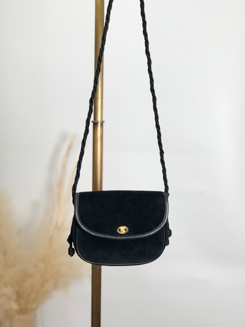 【 日本直送　名牌中古包 】CELINE セリーヌ ショルダーバッグ ブラック ブラゾン タッセル ベロア ミニバッグ vintage オールド 55w28w - 側背包/斜背包 - 棉．麻 黑色