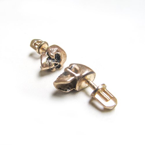 Gogodzy Small skulls stud earrings,cute bronze small stud earrings,handmade skull studs