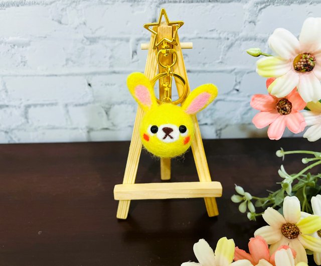 クッションキーホルダー、うさぎフリルフェルト クッションキーホルダー、うさぎフリルフェルト