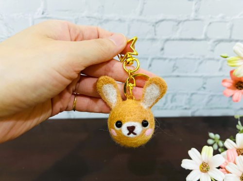 クッションキーホルダー、うさぎフリルフェルト クッションキーホルダー、うさぎフリルフェルト