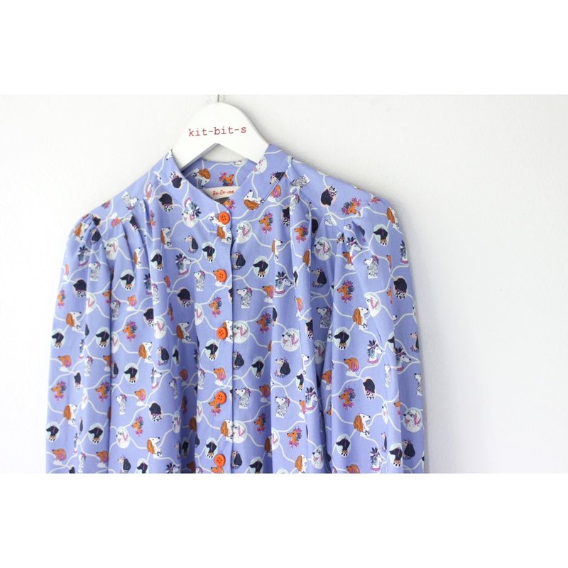 Purple long-sleeved shirt with dog pattern - 女上衣/長袖上衣 - 棉．麻 紫色