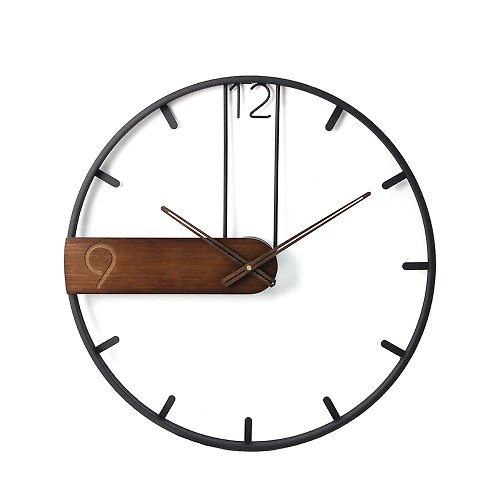 iINDOORS英倫家居 鐵製設計時鐘 竹木色塊 43cm 黑色烤漆 台製機芯 鐵藝鐘