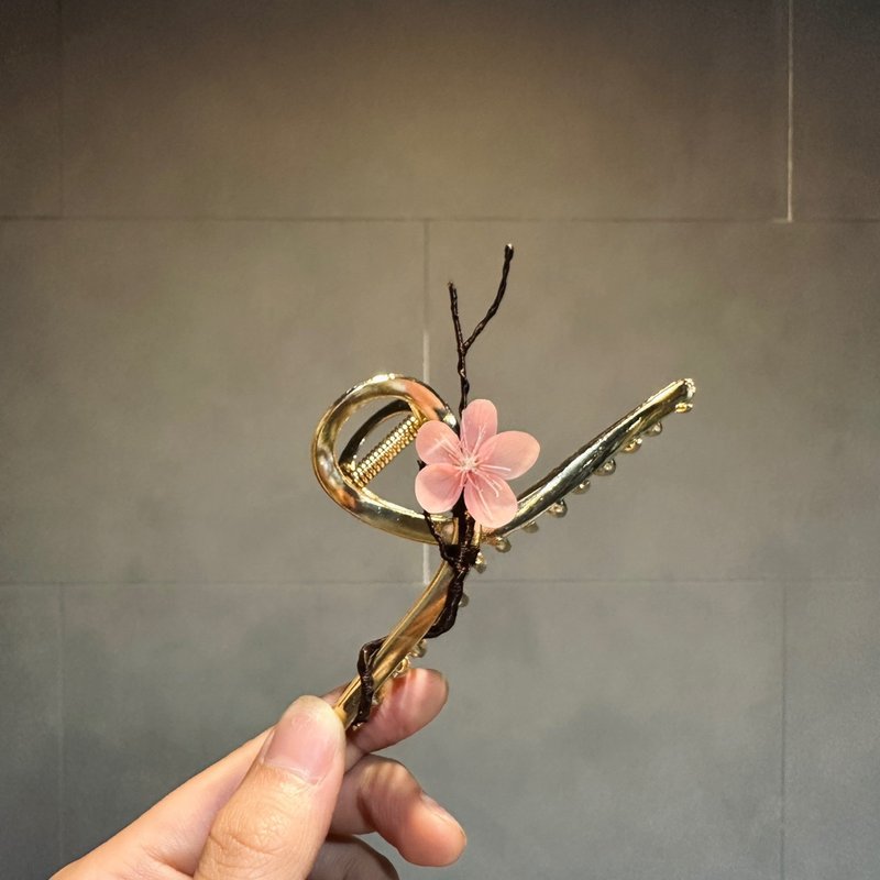 考研暫時停止接單~【十二花神】梅花 | 鯊魚夾 | 半熱縮 - 髮夾/髮圈 - 其他金屬 粉紅色