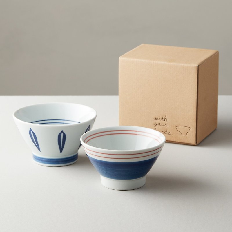 Ishimaru Hasamiyaki- Blue Leaf- Thread Dyeing Couple Bowls (Set of 2) - Bowls - Porcelain White