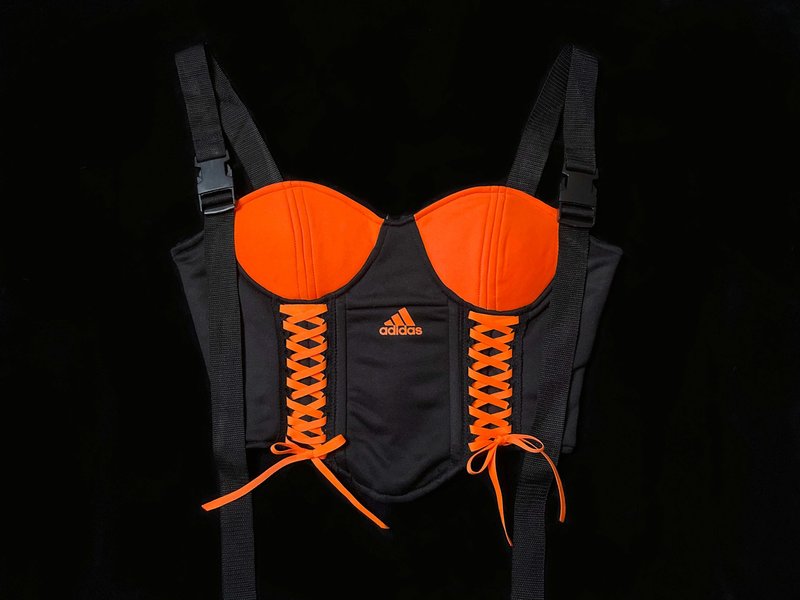 REGETHER 古著改製 sportswear 罩杯式綁帶馬甲-adidas - 背心/無袖上衣 - 尼龍 橘色