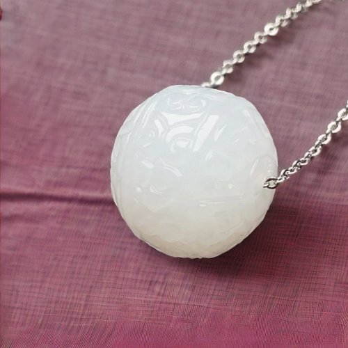 瓔珞珠寶盒 E.L.Jewelry Box 白翡翡翠雕花路路通項鍊 | 天然緬甸玉翡翠A貨 | 送禮