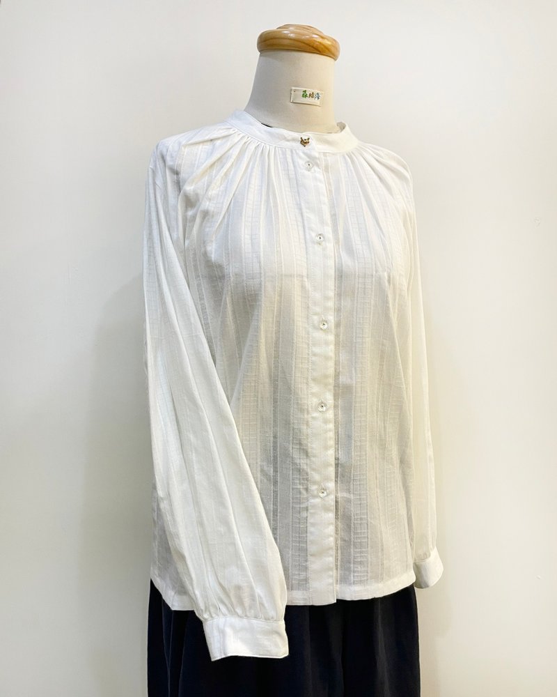 [Sen Zhihai] Victorian style palace flower wall shirt white special edition - Women's Shirts - Cotton & Hemp White