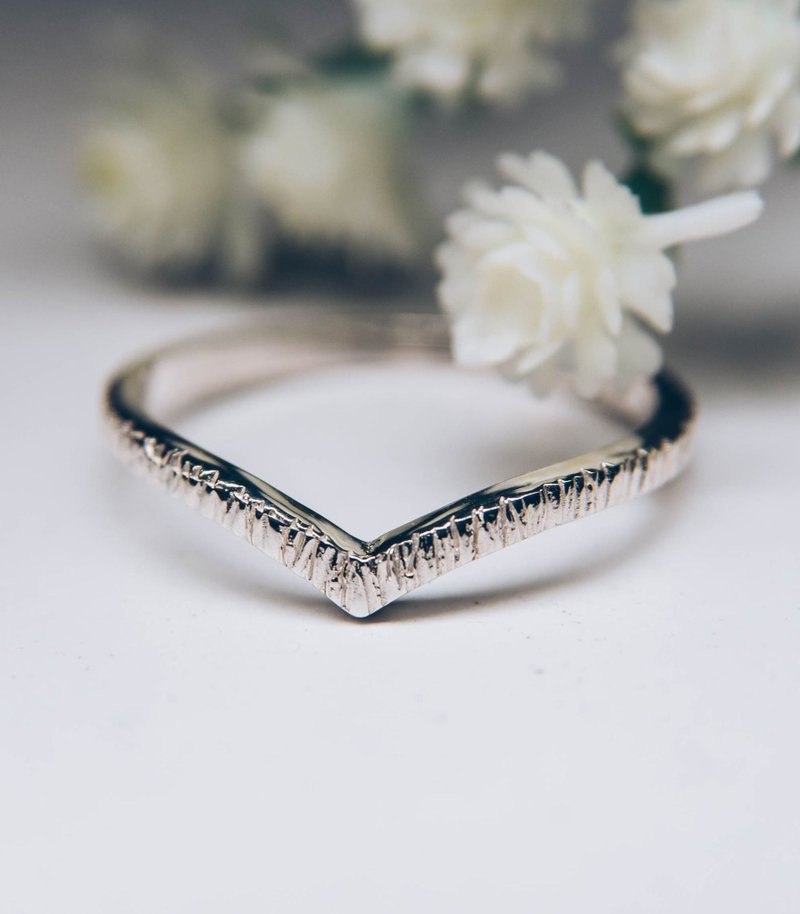 Unique Silver Chevron Ring V shaped Cracked Shiny Finish - Unusual Promise Ring - General Rings - Sterling Silver Silver