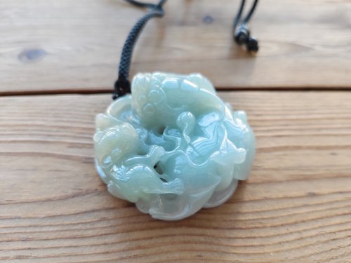 螺絲帽帽工作室 【親翠】天然翡翠 冰手鐲心精雕貔貅母帶子調整式繩鏈