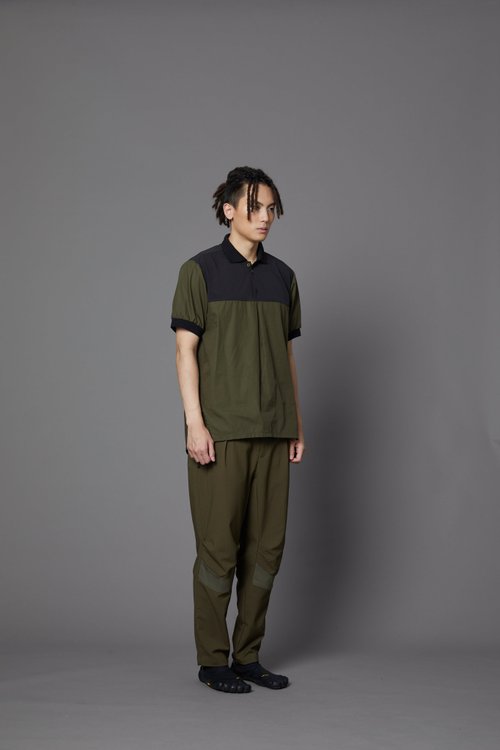 ダークグリーン プリーツカジュアルパンツ ダークグリーン プリーツカジュアルパンツ 昨日リールで投稿したUNIQLO