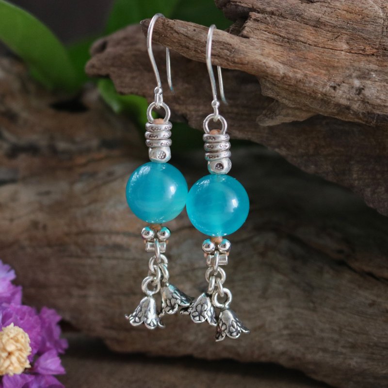 Antique Style Handmade Gel Amazonite Crystal Flower Earrings with Karen Silver - ต่างหู - เงินแท้ สีน้ำเงิน