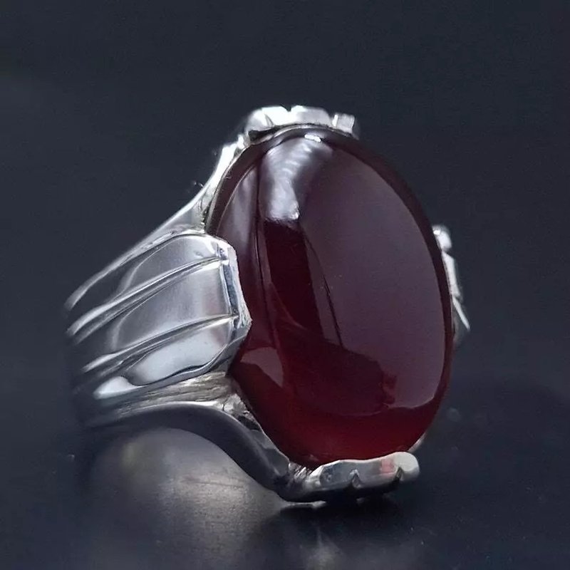Mens Yemeni Aqeeq Ring Deep Blood Red Yamni Agate Ring For Men gift christmas - General Rings - Gemstone Red