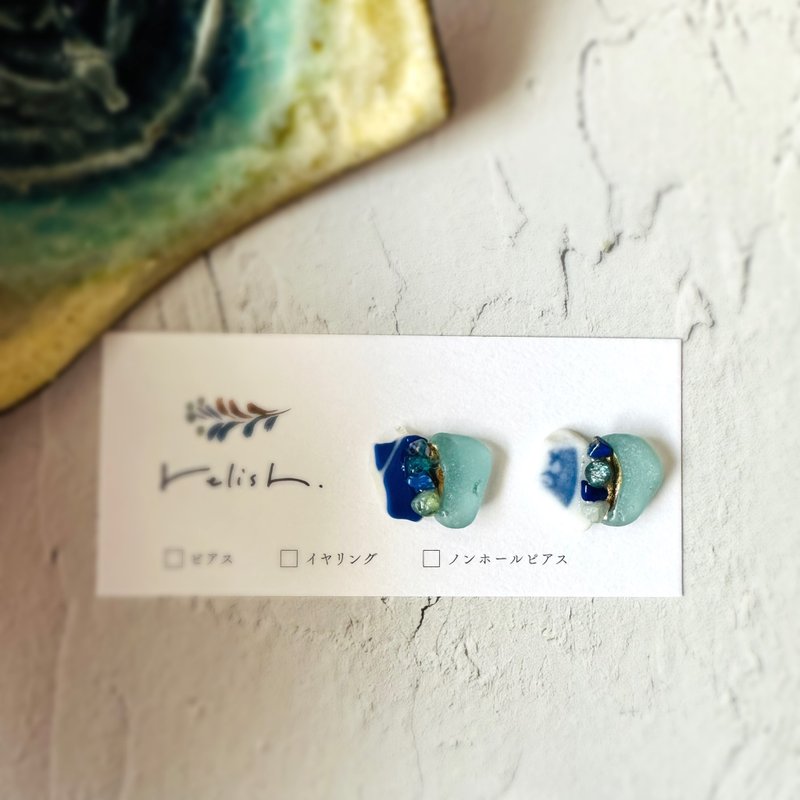 [Resale] Cool blue sea pottery, sea glass, natural stone, Clip-On , pierced earrings, non-pierced earrings, apatite, lapis lazuli - Earrings & Clip-ons - Pottery Blue