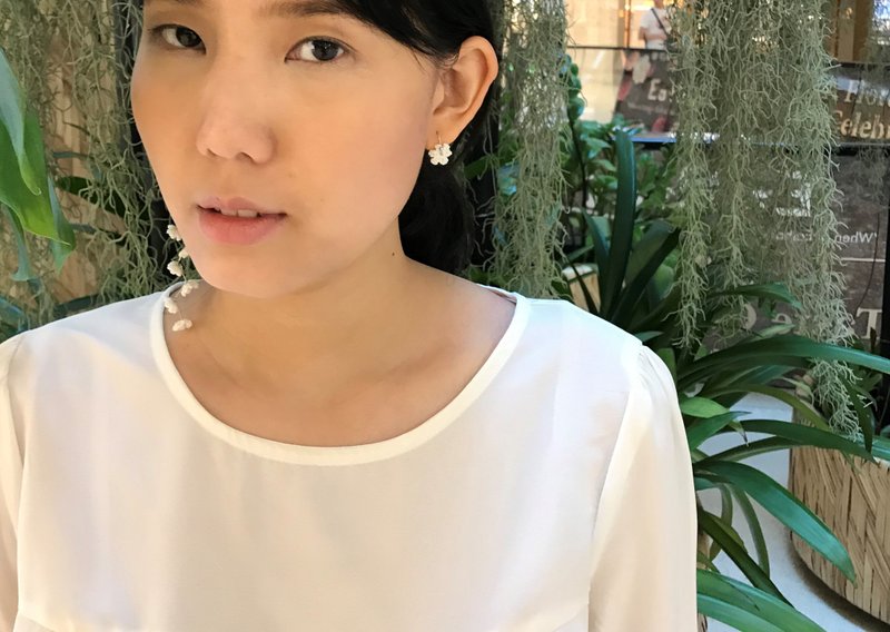 耳環SET B Asymmetric Minimal Gypsophila earring - 耳環/耳夾/耳骨夾 - 貴金屬 白色