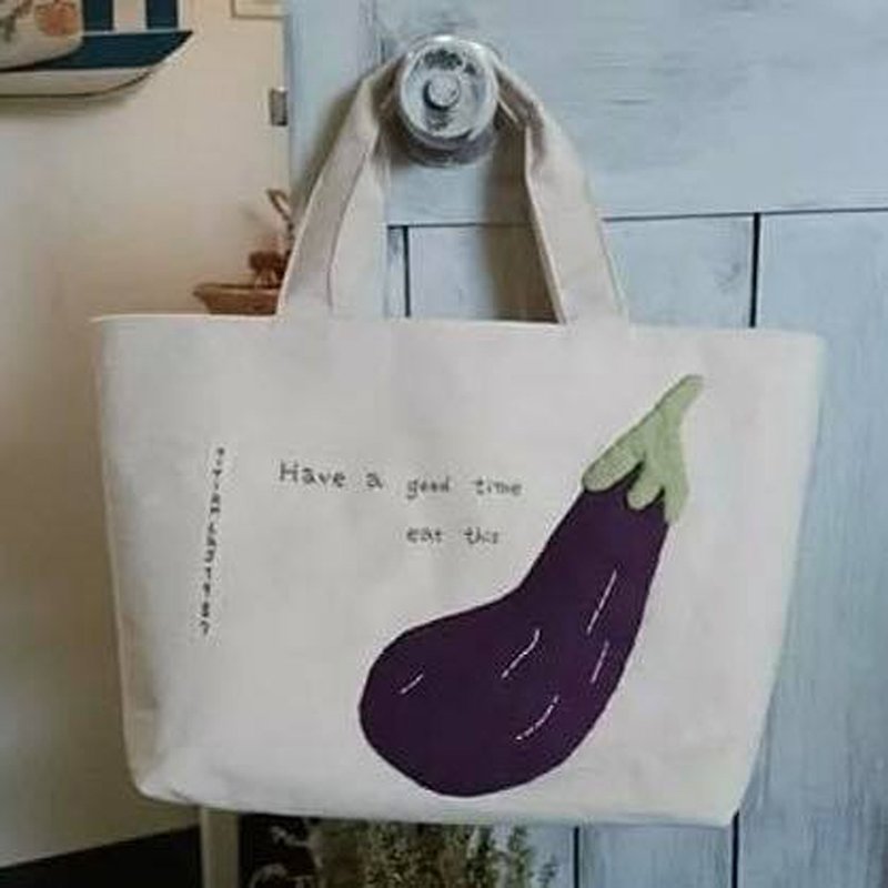 Big eggplant tote bag / rice white background - Handbags & Totes - Cotton & Hemp Purple