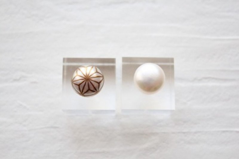 MAKIE Pearl Earrings / Japanese Pattern_Hemp Leaf_Single - Earrings & Clip-ons - Pearl White