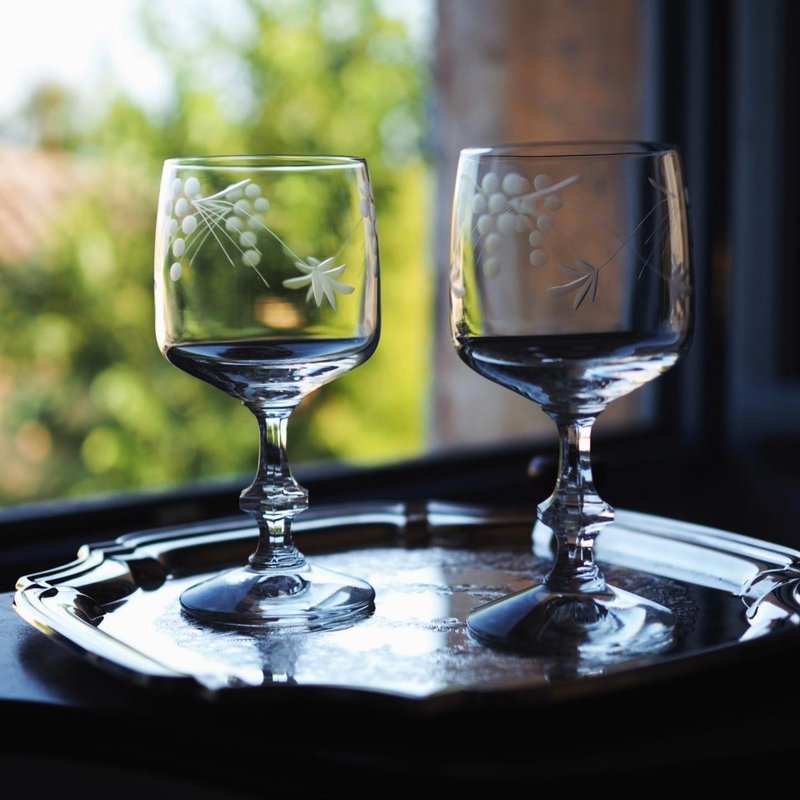 Vintage French hand-cut crystal glass goblet - Bar Glasses & Drinkware - Crystal Transparent