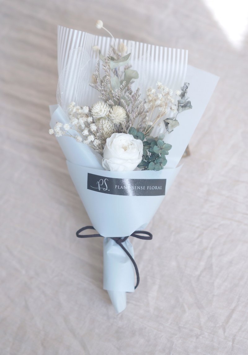 グッディバッグ - スポットの花束~~アジサイの花束のブーケが枯れていない韓国白の庭のバラを不死化ピンク色の花プリザーブドフラワー - 観葉植物 - 寄せ植え・花 ホワイト
