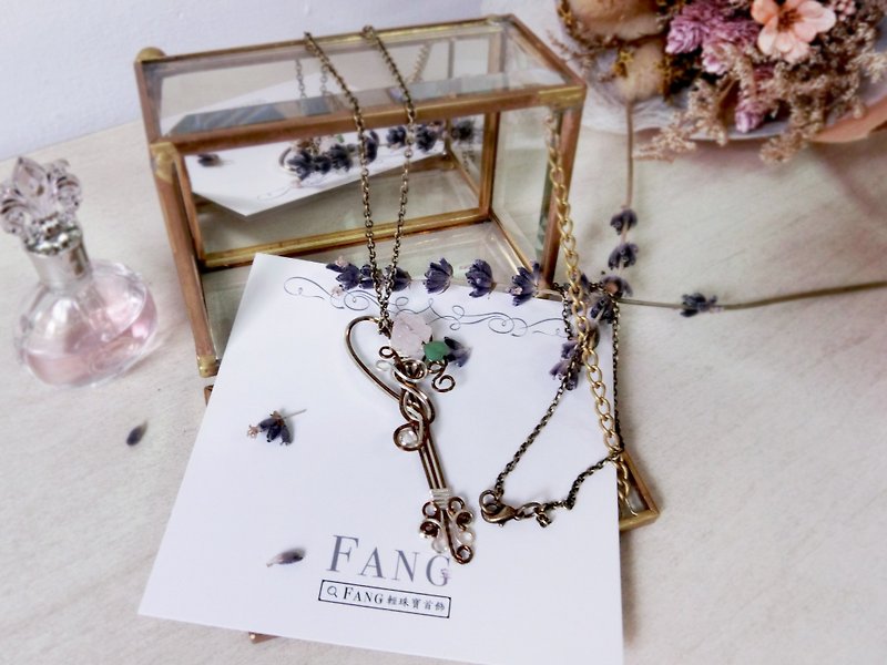 【vine. Branch buds] crystal crystal dual-use bookmarks long chain - Necklaces - Other Metals Pink