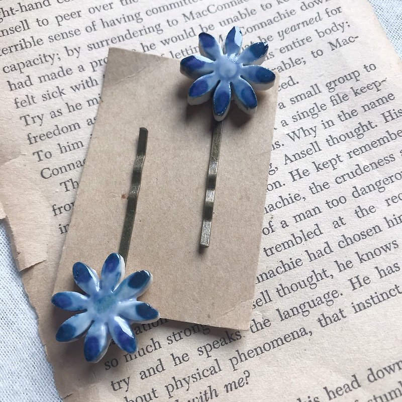 Flower Ceramic Hair Clip - เครื่องประดับผม - ดินเผา สีน้ำเงิน