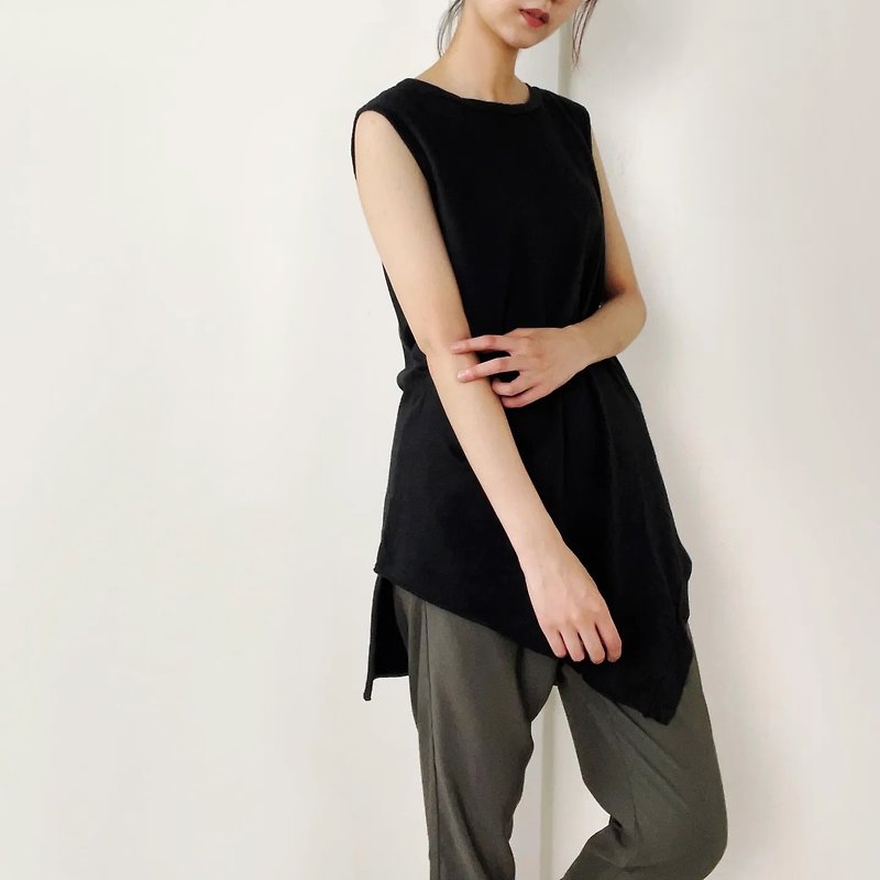 9 Colors - Lower Diagonal Vest #A351 - Women's Vests - Cotton & Hemp Black