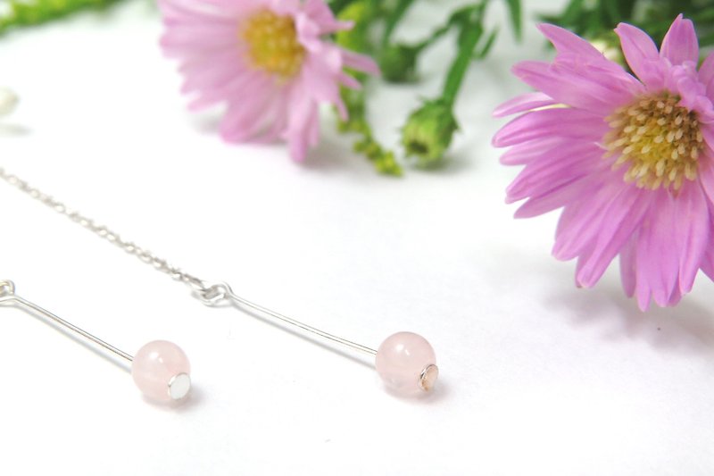 Retouching ReShi / February lucky color natural pink crystal sterling silver earrings / horoscope / 925 sterling silver - Earrings & Clip-ons - Gemstone Pink