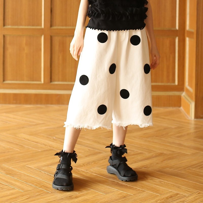 Black spots white wide leg pants - imakokoni - กางเกงขายาว - ผ้าฝ้าย/ผ้าลินิน ขาว