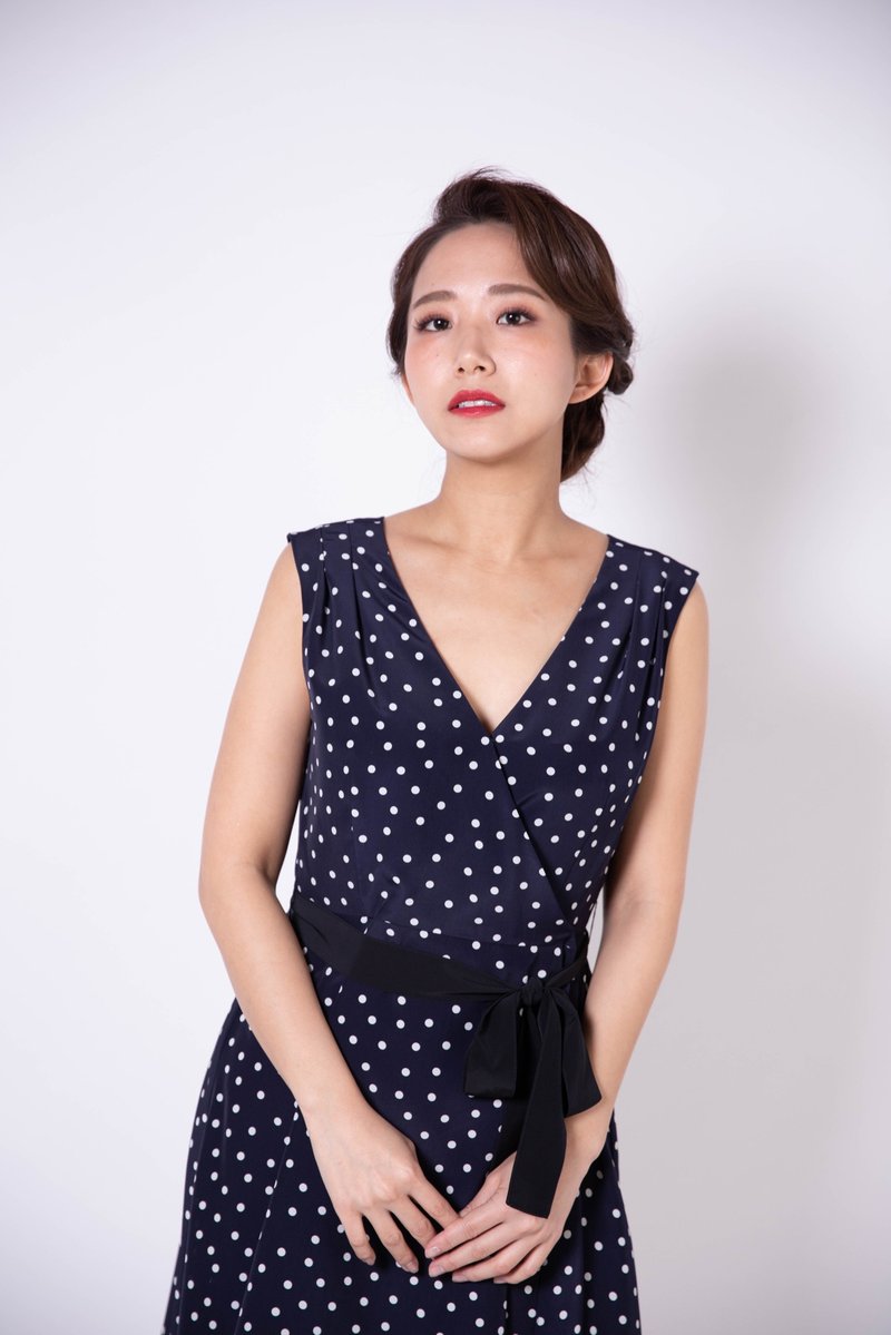 cache-coeur dot wrap dress　made in Japan - ชุดเดรส - ไฟเบอร์อื่นๆ สีน้ำเงิน