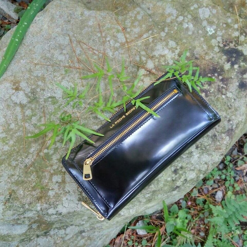 LaPoche Secrete: Encounter Everyday Girl_Washed Leather Clip_Shiny Black - Wallets - Genuine Leather Black