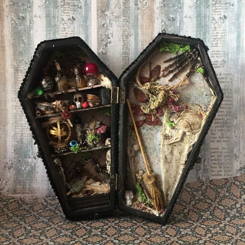 Potion Closet, Miniature coffin shelf, BookShelf Box, 1:12, Diorama,Creepy decor - 其他 - 木頭 黑色