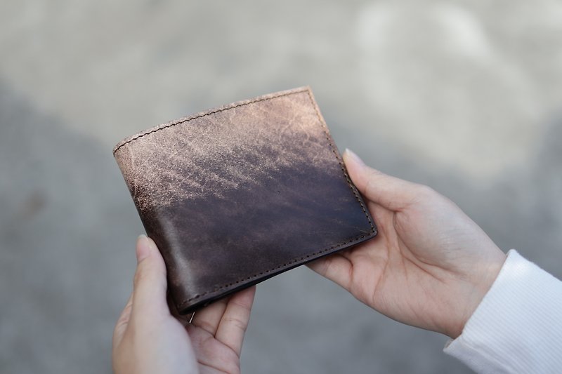[Customized Name] Hand-dyed Gradient Series Genuine Leather Flip Clip/Wallet Graduation Season Birthday Gift - Wallets - Genuine Leather Brown