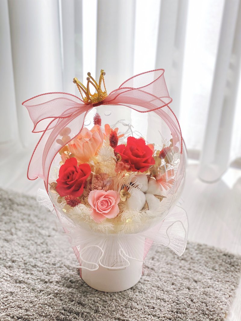 【Can be customized】BE MY QUEEN Bobo Ball Bouquet Immortal Dry Flower Bouquet Marriage Proposal Confession Birthday - ช่อดอกไม้แห้ง - พืช/ดอกไม้ 